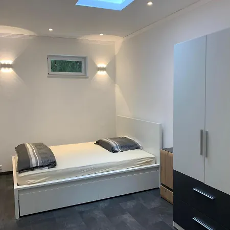 Schlafzimmer Nr2 Heidingsfeld Appartement Wurtzbourg